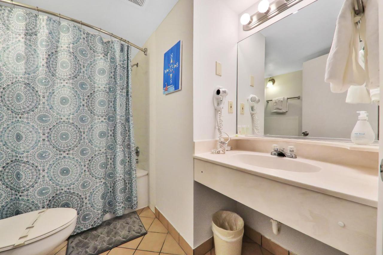 Oceanside Hotel Daytona Beach Shores ภายนอก รูปภาพ